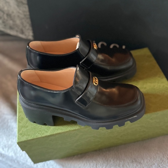 Gucci Loafer Black Gold Women's size 38.5 - Rare - Picture 3 of 15